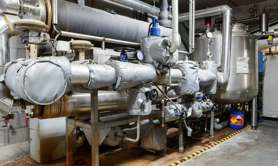 Rola otulin termoizolacyjnych w ochronie rur przed korozją i wilgocią