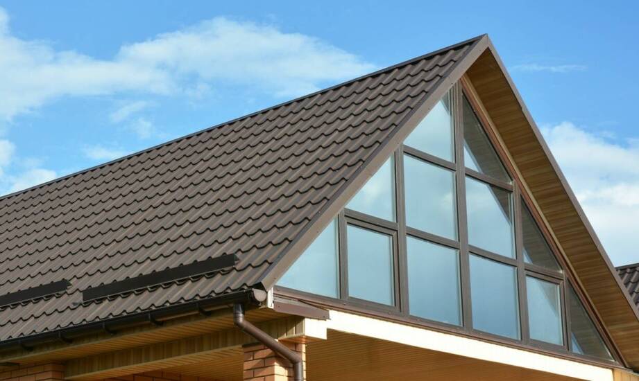 Wybór belek dachowych a efektywność energetyczna budynku – kluczowe informacje