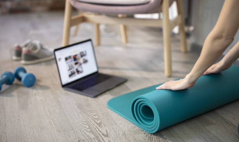 Jak zajęcia pilates w Krakowie mogą pomóc w poprawie jakości snu?