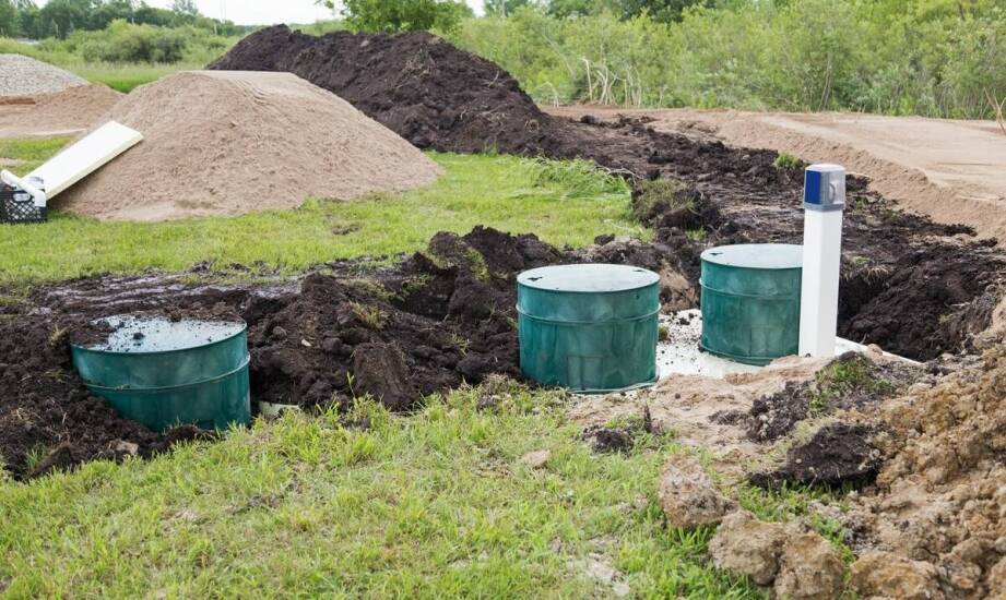 Poradnik: jak dbać o szambo betonowe 2 komorowe, aby zapewnić jego długowieczność
