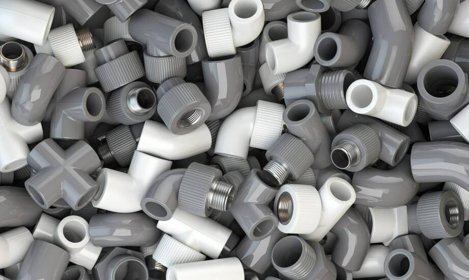 Rury PVC – kluczowe cechy wpływające na ich trwałość i efektywność