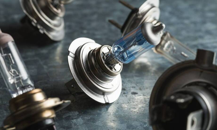 Porównanie różnych modeli latarek - na co zwrócić uwagę?