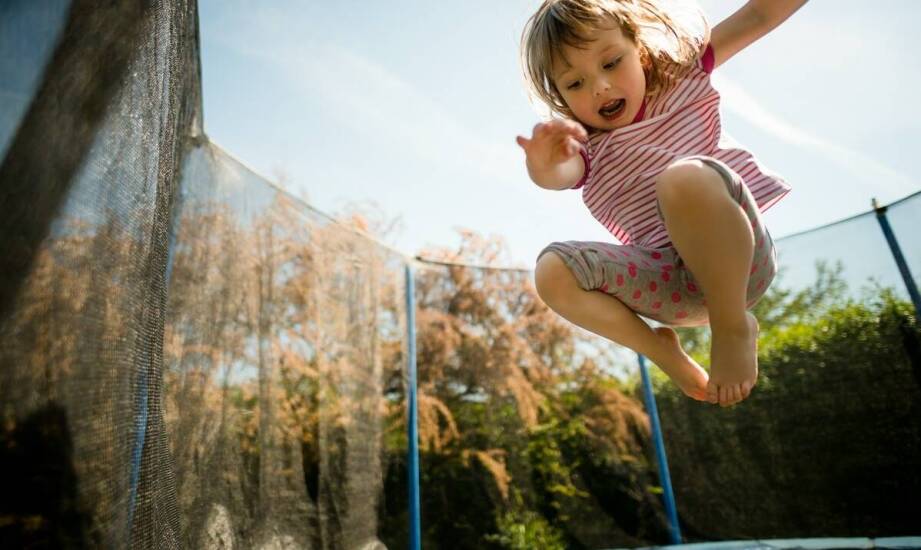 Zalety trampoliny 3 osobowej dla aktywnego stylu życia