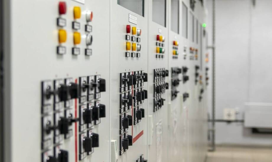 Jakie są kluczowe cechy aparatury pomiarowej dla instalacji domowych?