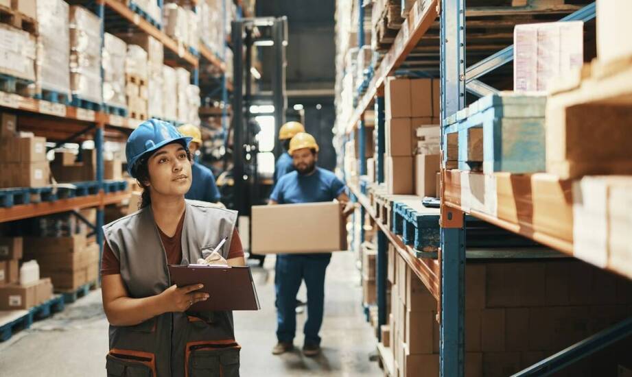 Wsparcie logistyczne dla e-commerce z opel transport