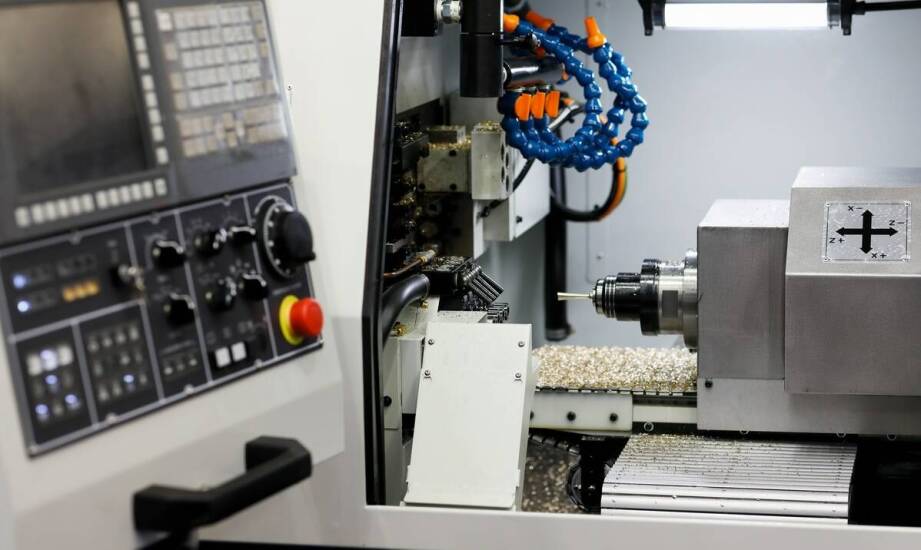Przemysł metalowy a innowacje technologiczne – rola CNC
