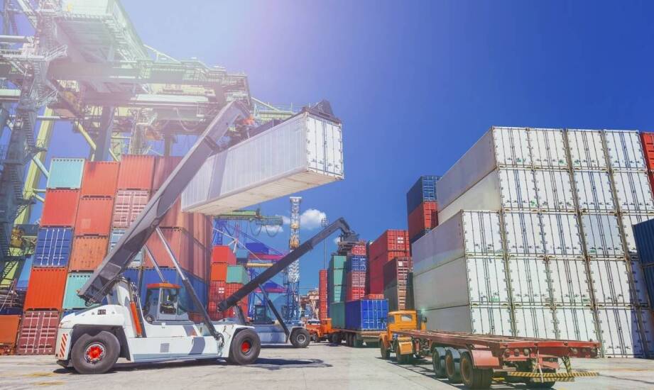 Optymalizacja procesów logistycznych w spedycji kontenerów