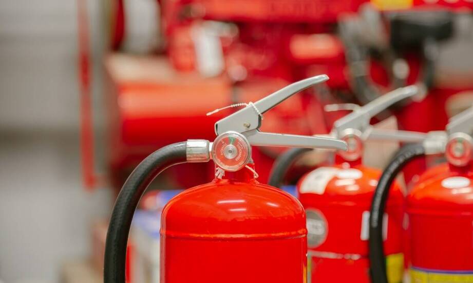 Ocena ryzyka pożaru: materiały utleniające a bezpieczeństwo budynków