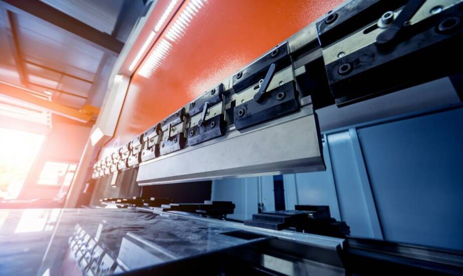 Gazy techniczne a innowacje w procesach obróbki metali