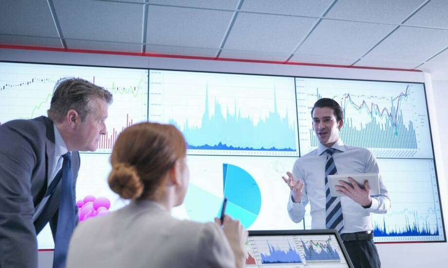 Jak producent urządzeń technologicznych może zoptymalizować procesy produkcyjne?