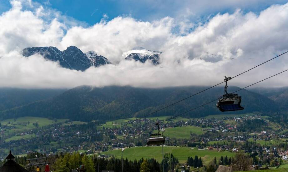 Wyjątkowe zakopane noclegi dla osób ceniących spokój i ciszę
