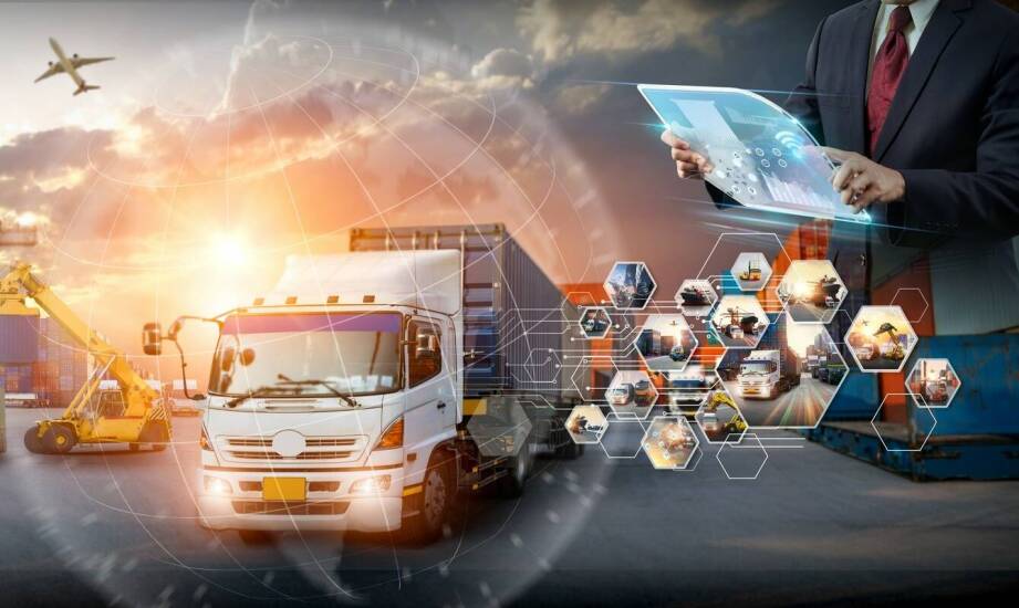 Jakie są najważniejsze aspekty elastycznego transportu paczek do Danii?