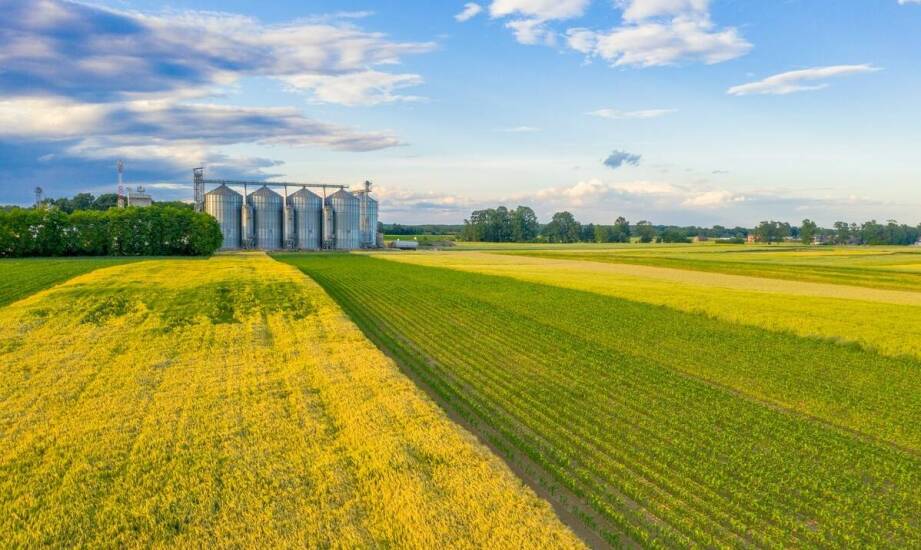 Jakie korzyści daje stosowanie zbiorników do rsm w rolnictwie?
