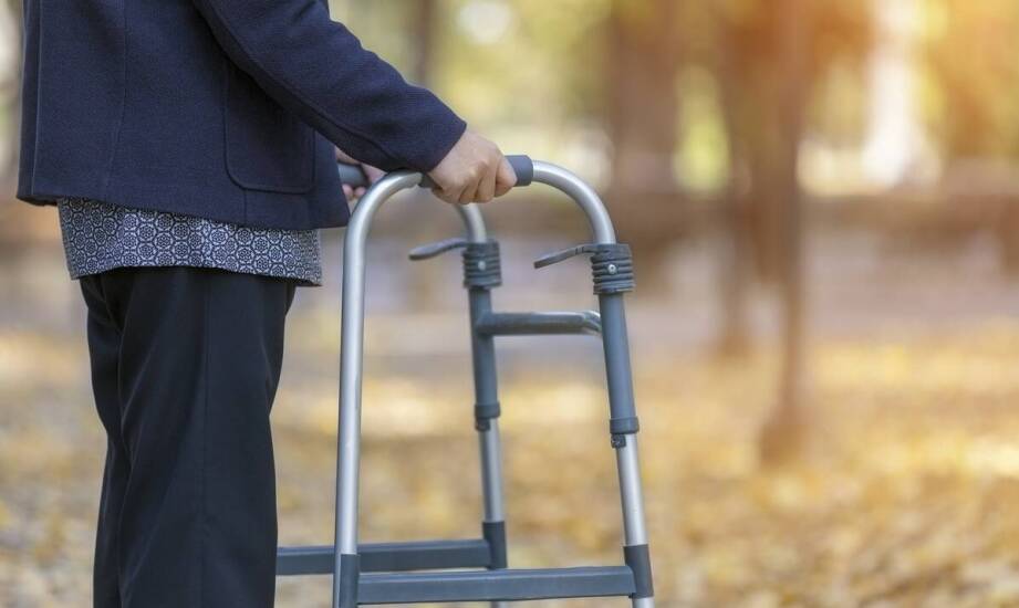 Poradnik: jak wybrać odpowiedni chodzik dla osoby z ograniczoną sprawnością