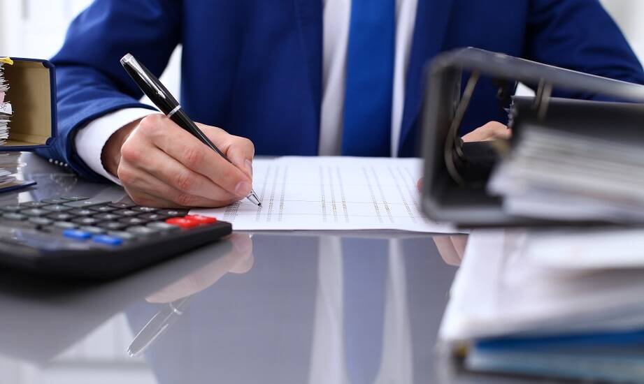 Kluczowe wyzwania w obsłudze kadrowo-płacowej – jak je pokonać?