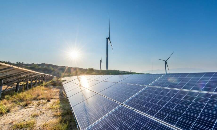 Jakie są kluczowe zalety korzystania z elektrochemicznych magazynów energii?