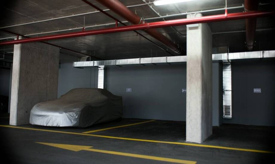 Jakie są zalety korzystania z podziemnego parkingu w hotelu 5-gwiazdkowym?