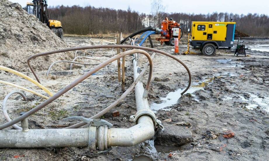 W jaki sposób geologia terenu wpływa na proces budowy studni?