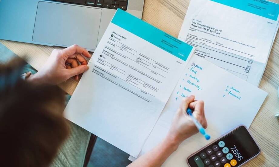 Korzyści z wystawiania faktury VAT przy usługach sprzątających dla firm