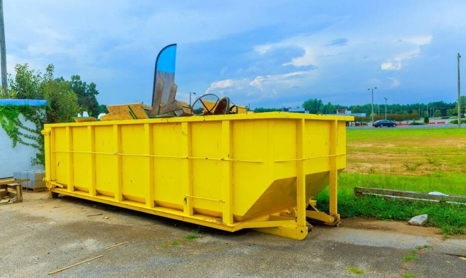 Abrollcontainer: Wann lohnt sich ihr Einsatz?