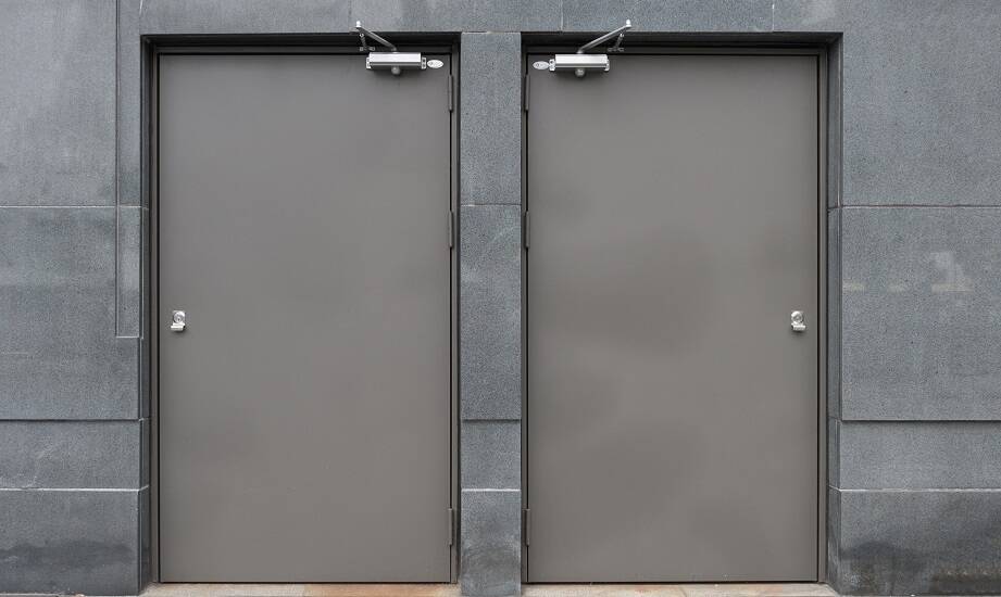 Jakie są zalety drzwi zewnętrznych aluminiowych w nowoczesnym budownictwie?