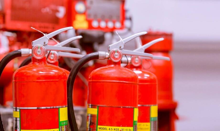 Wsparcie techniczne w zakresie systemów gaszenia koparko-ładowarek – dlaczego jest ważne?