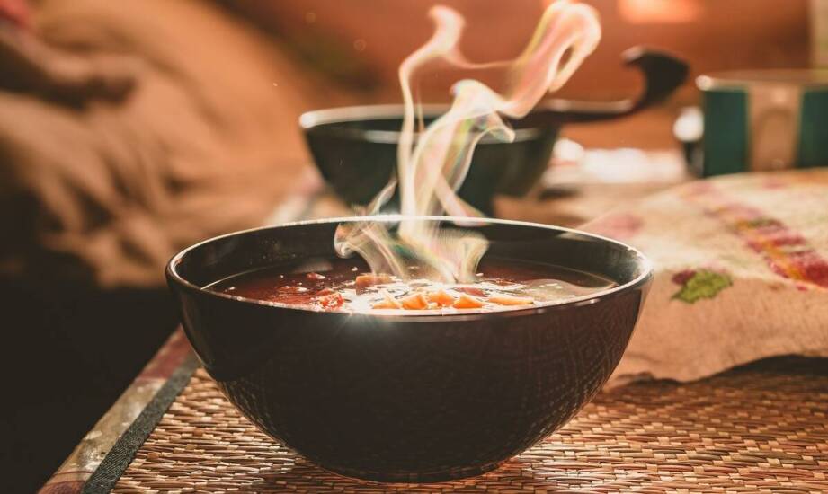 Matcha ceremonialna: jak wybrać najlepszą jakość dla codziennego rytuału?