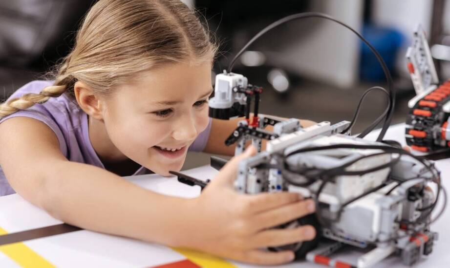 Robotyka Lego jako narzędzie do nauki programowania dla najmłodszych