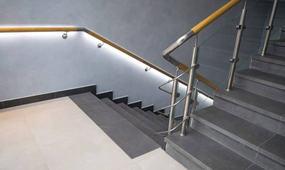 Estetyka a funkcjonalność: wybór balustrad nierdzewnych dla domów
