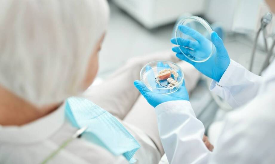 Rola profilaktyki w zapobieganiu problemom związanym z implantami