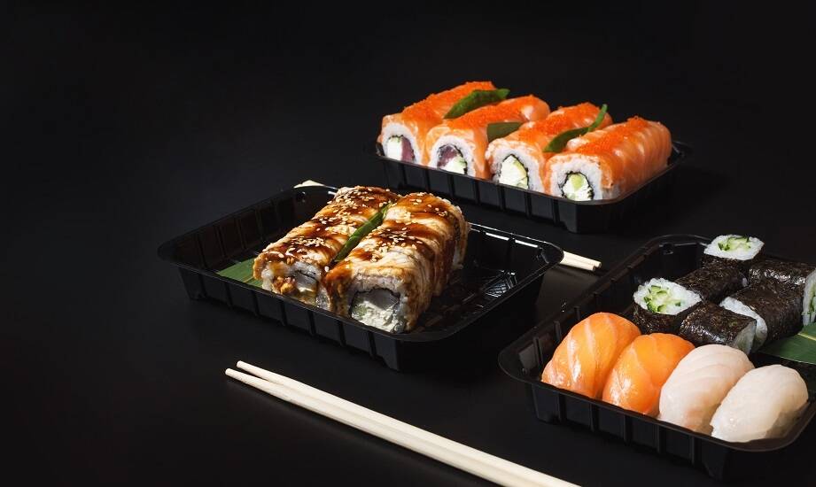 Sushi na wynos – jak dostawa wpływa na jakość i smak potraw?
