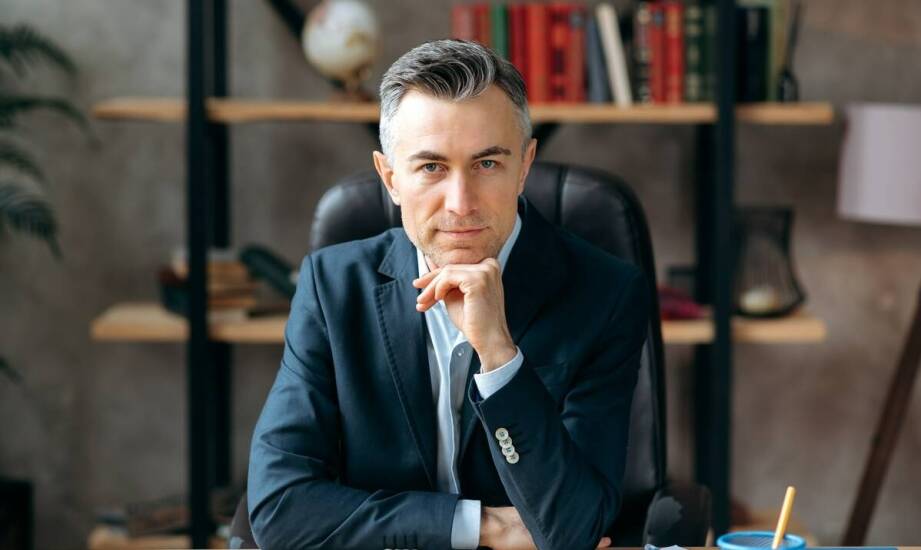 Dobry prawnik: Kluczowe cechy prawnika, które wpływają na sukces klienta