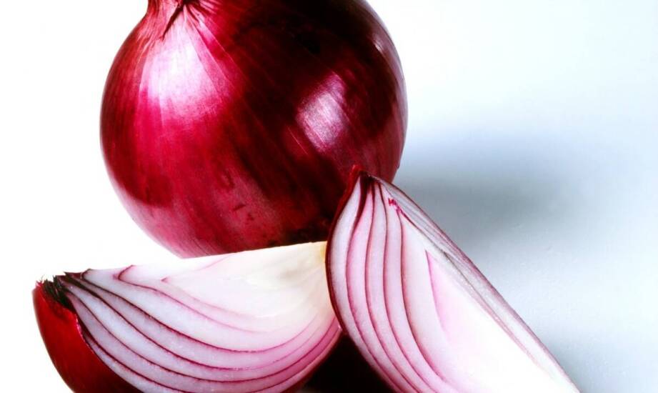 Dlaczego warto włączyć cebulę szalotkę do swojej diety?