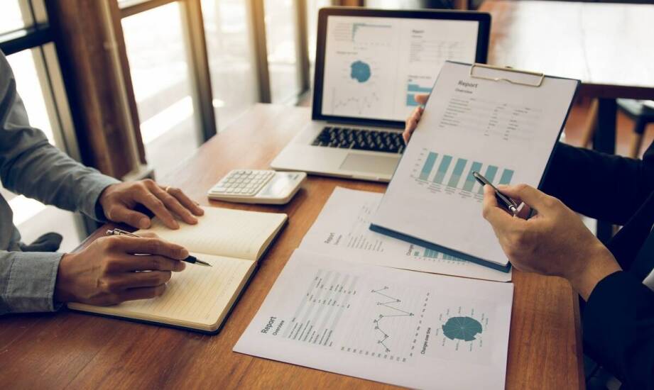 Outsourcing usług księgowych – jakie przynosi korzyści?