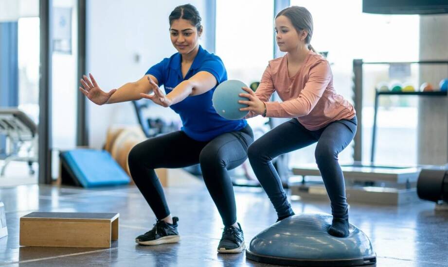 Elastyczność mięśni – jak gabinet rehabilitacji może pomóc?