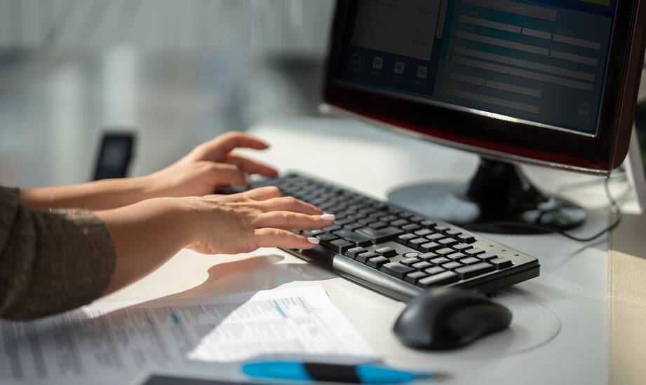 Jakie pytania zadać przed wdrożeniem nowego oprogramowania w firmie?