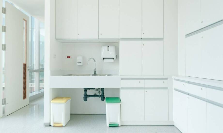 Szafa bezpieczeństwa jako element zrównoważonego rozwoju w firmach chemicznych