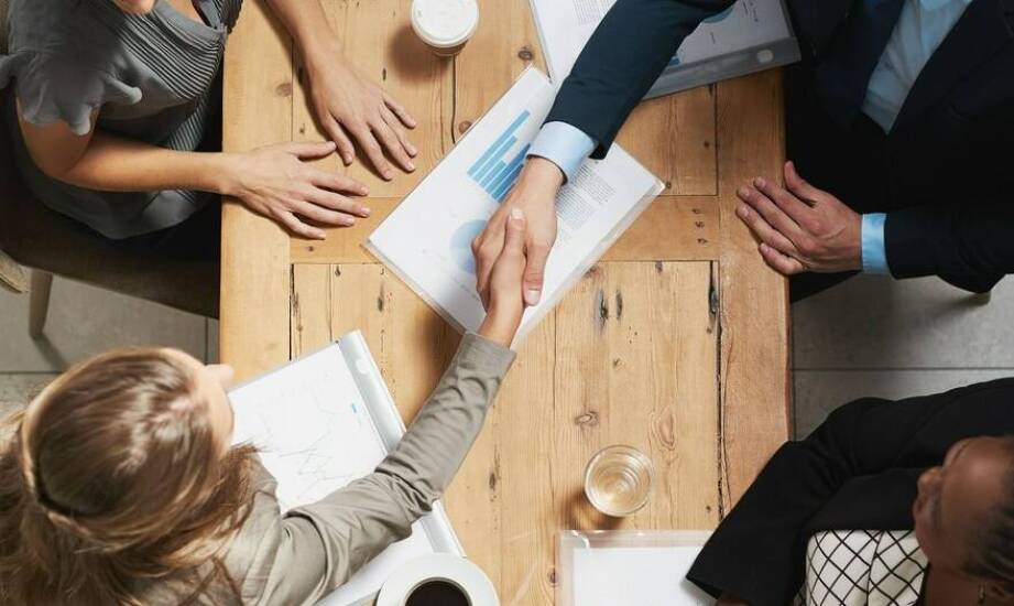 Jakie są obowiązki pracodawcy w zakresie prawa pracy?