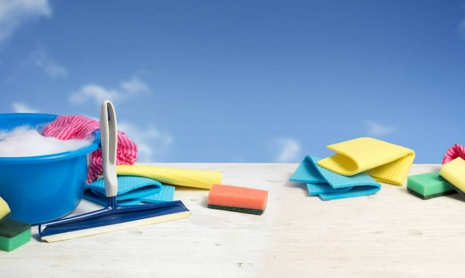 Porady dotyczące stosowania octu w łazience do usuwania osadów