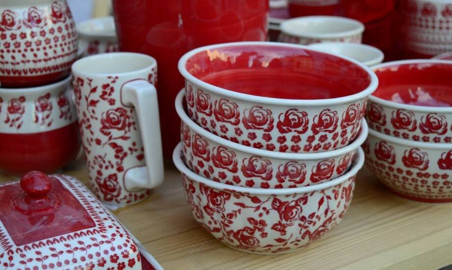 Porcelana ćmielów: Elegancja, która nigdy nie wychodzi z mody