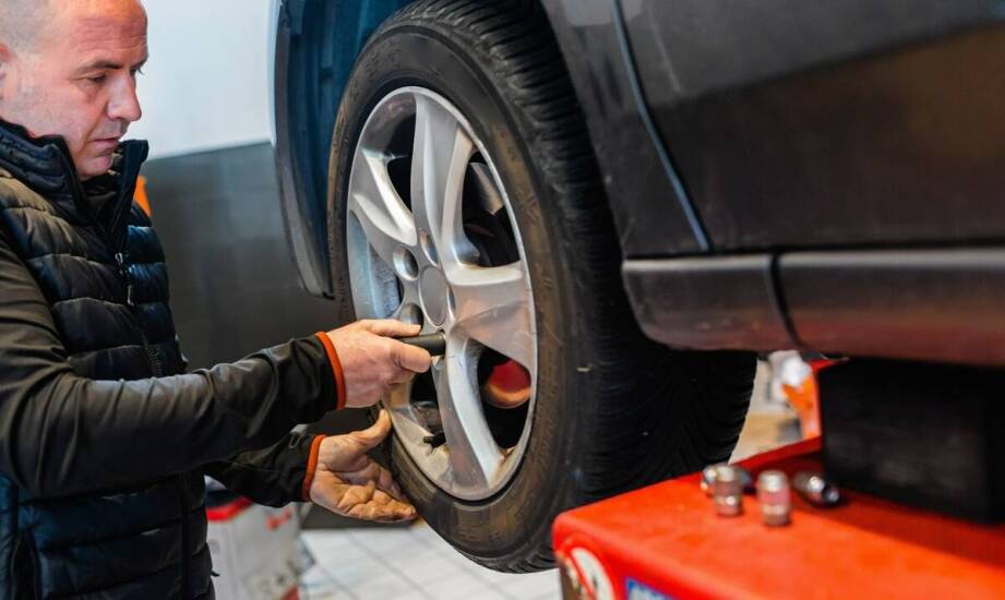 Jak wyważyć felgi aluminiowe w BMW E45 dla lepszego komfortu jazdy?