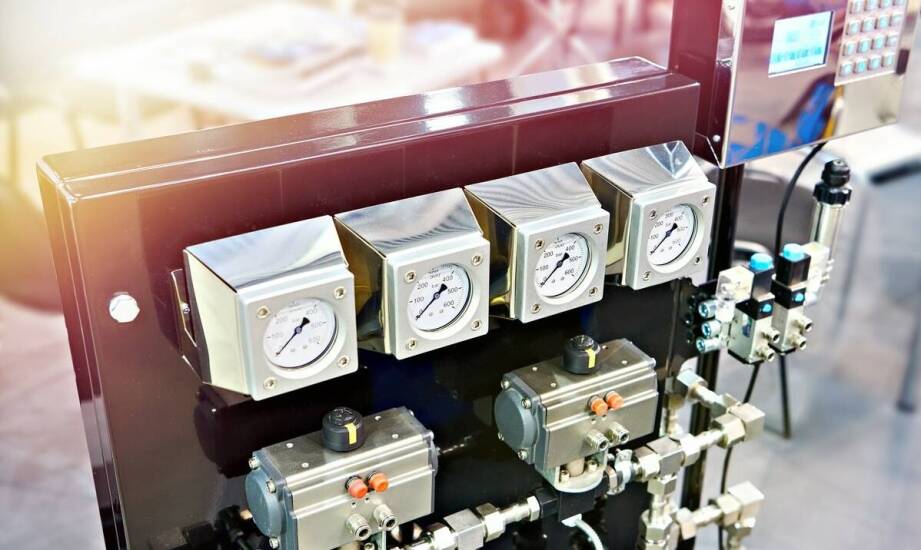 Porównanie różnych modeli elektrozaworów trójdrożnych – co warto wiedzieć przed zakupem?