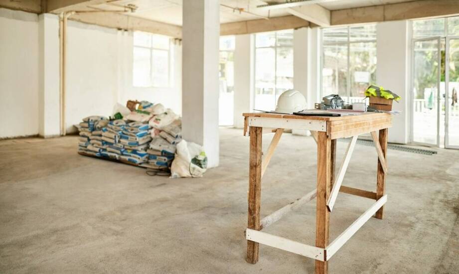 Proces produkcji ubrań w małych szwalniach: Zalety lokalnego rzemiosła