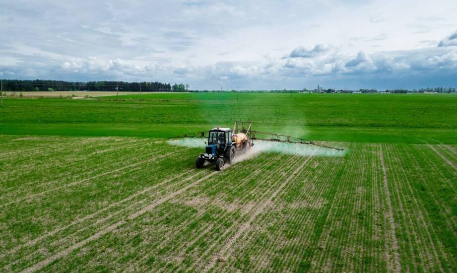 Kluczowe zalety końcówek opryskiwacza dwustrumieniowych dla precyzyjnego rolnictwa