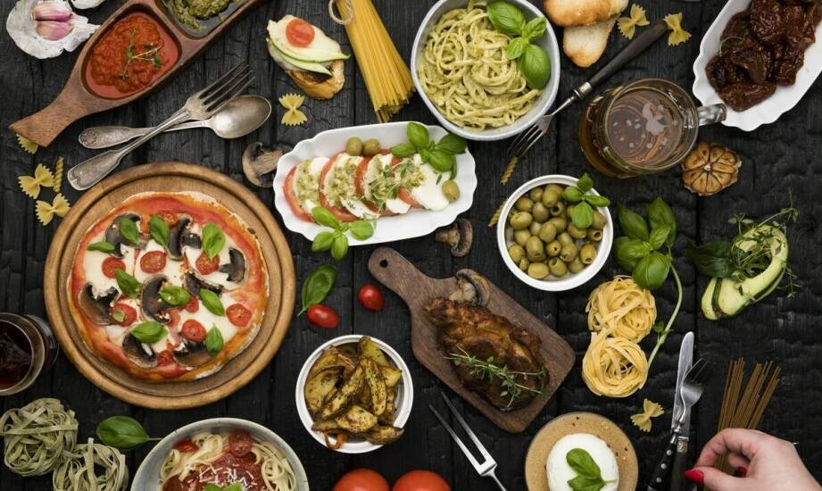 Pizza na każdą okazję – jak tworzymy unikalne kompozycje smakowe na warsztatach?