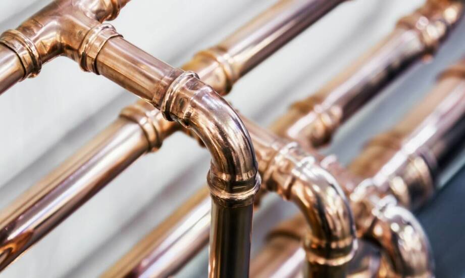 Detale, które zmieniają wszystko – znaczenie baterii prysznicowej rose gold
