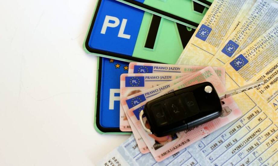 Tłumaczenie karty pojazdu – dlaczego precyzja jest tak ważna?