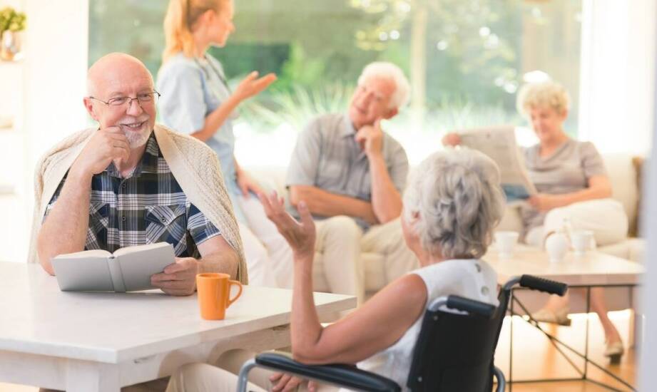 Jak wygląda proces adaptacji seniorów do opieki czasowej?