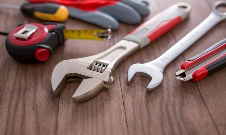 Jakie materiały można obrabiać za pomocą klucza m14?