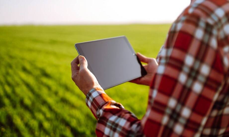 Jak nawigacja GPS wspiera terminowość prac polowych?